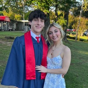 Meet your Posher, Sara reye